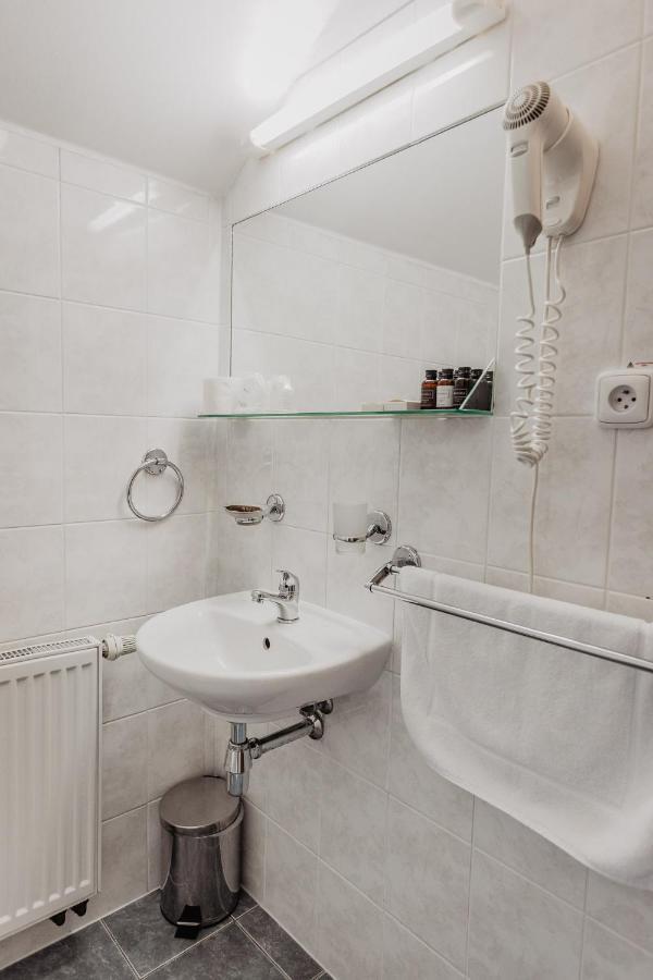 Hotel U Valdicke Brany Їчін Екстер'єр фото